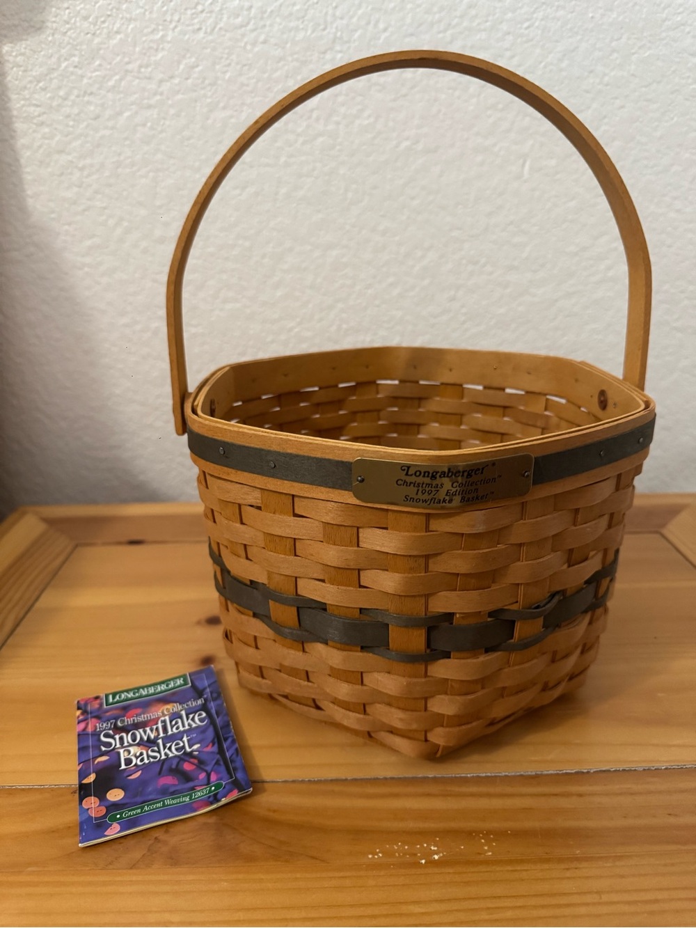 Longaberger 1997 Christmas Collection Snowflake Basket